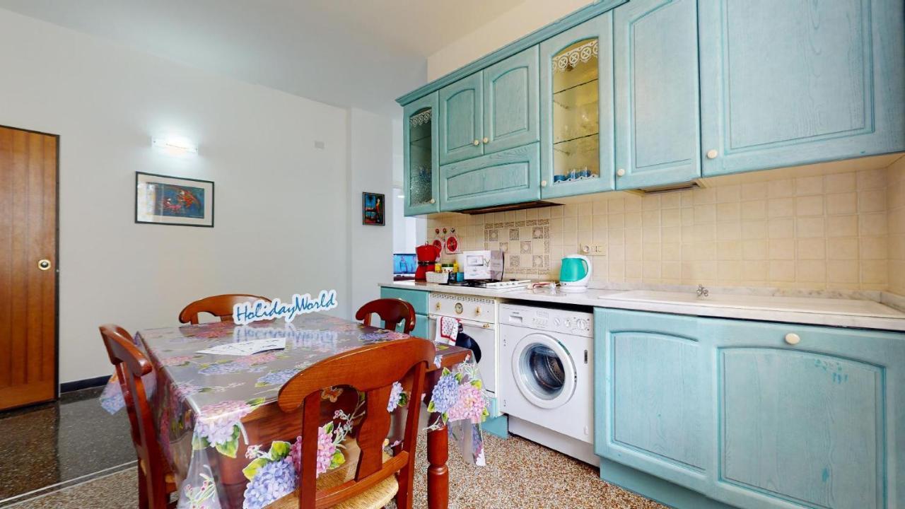 House Azzurra By Holiday World Genova Esterno foto