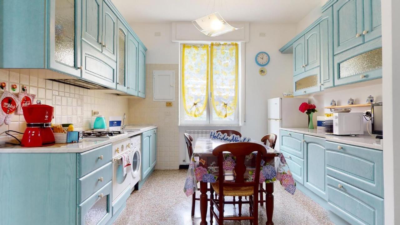 House Azzurra By Holiday World Genova Esterno foto